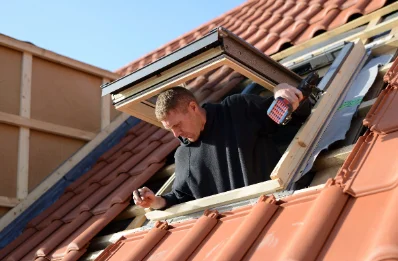 Pose de fenêtres de toit Velux à Éply